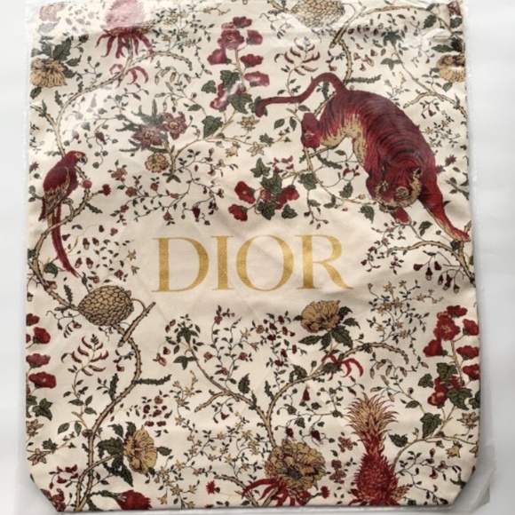 Christian Dior Tiger Pattern 2023 Model Tote Bag Novelty 13in x 14in - Picture 4 of 4
